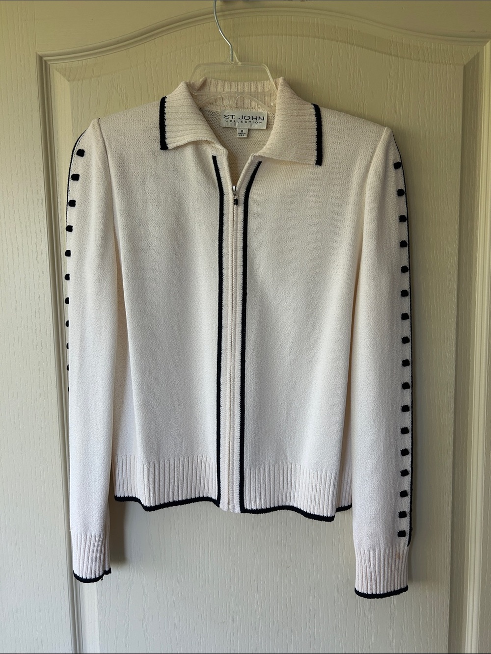 St. John Cream Zip-Front Cardigan with Black Trim
